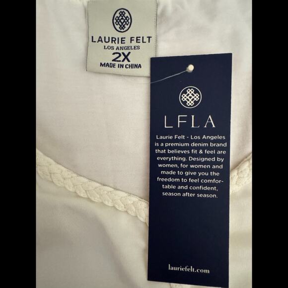Laurie Felt White Tunic Top 2X Bamboo Cotton V-Neck Braided Trim Stretch NWT - Picture 11 of 14
